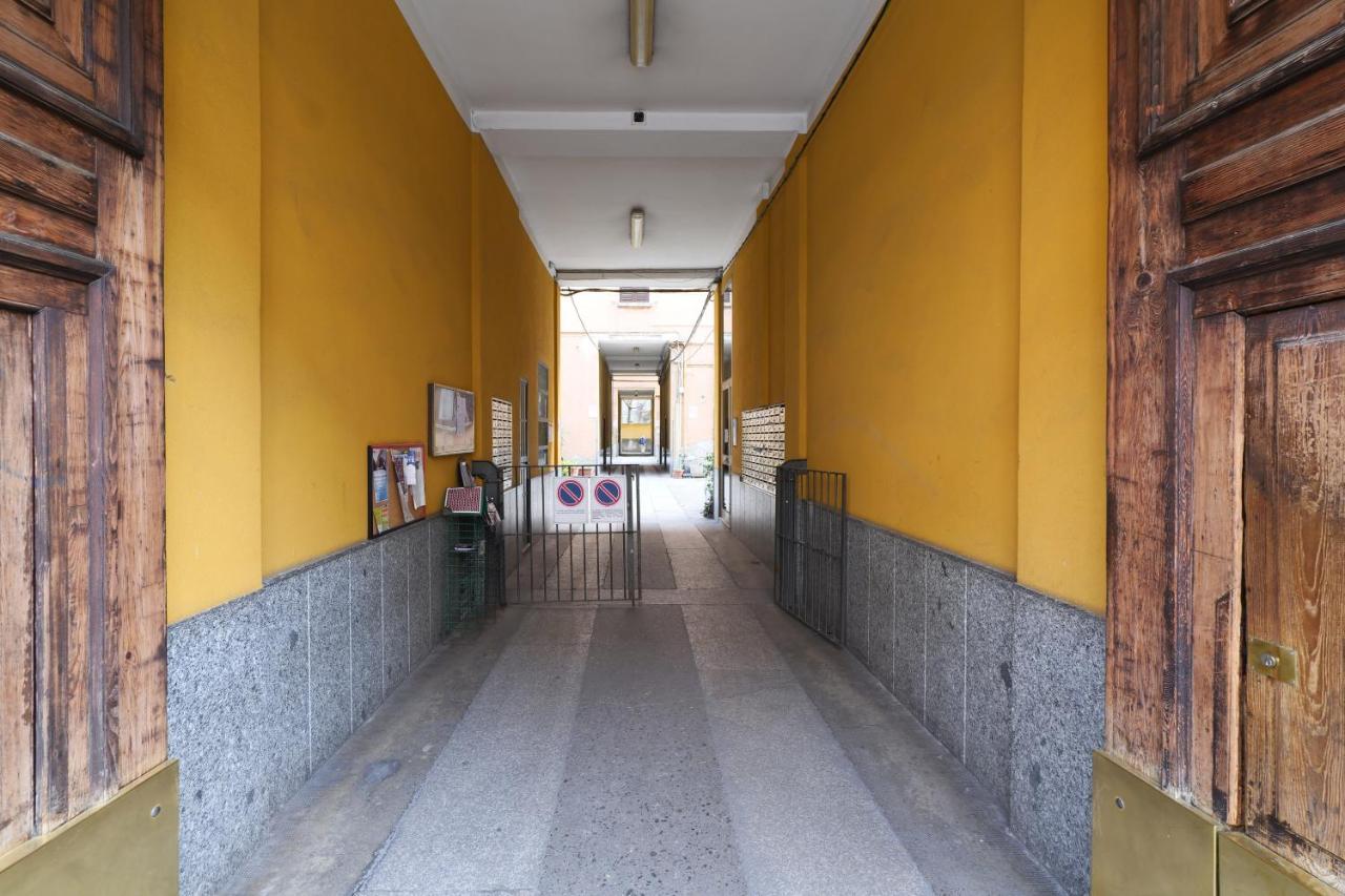 Ferienwohnung Primopiano - Bonghi A Mailand Exterior foto