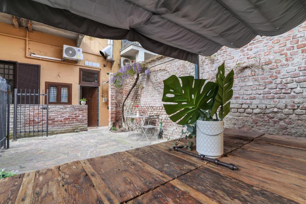 Ferienwohnung Primopiano - Bonghi A Mailand Exterior foto