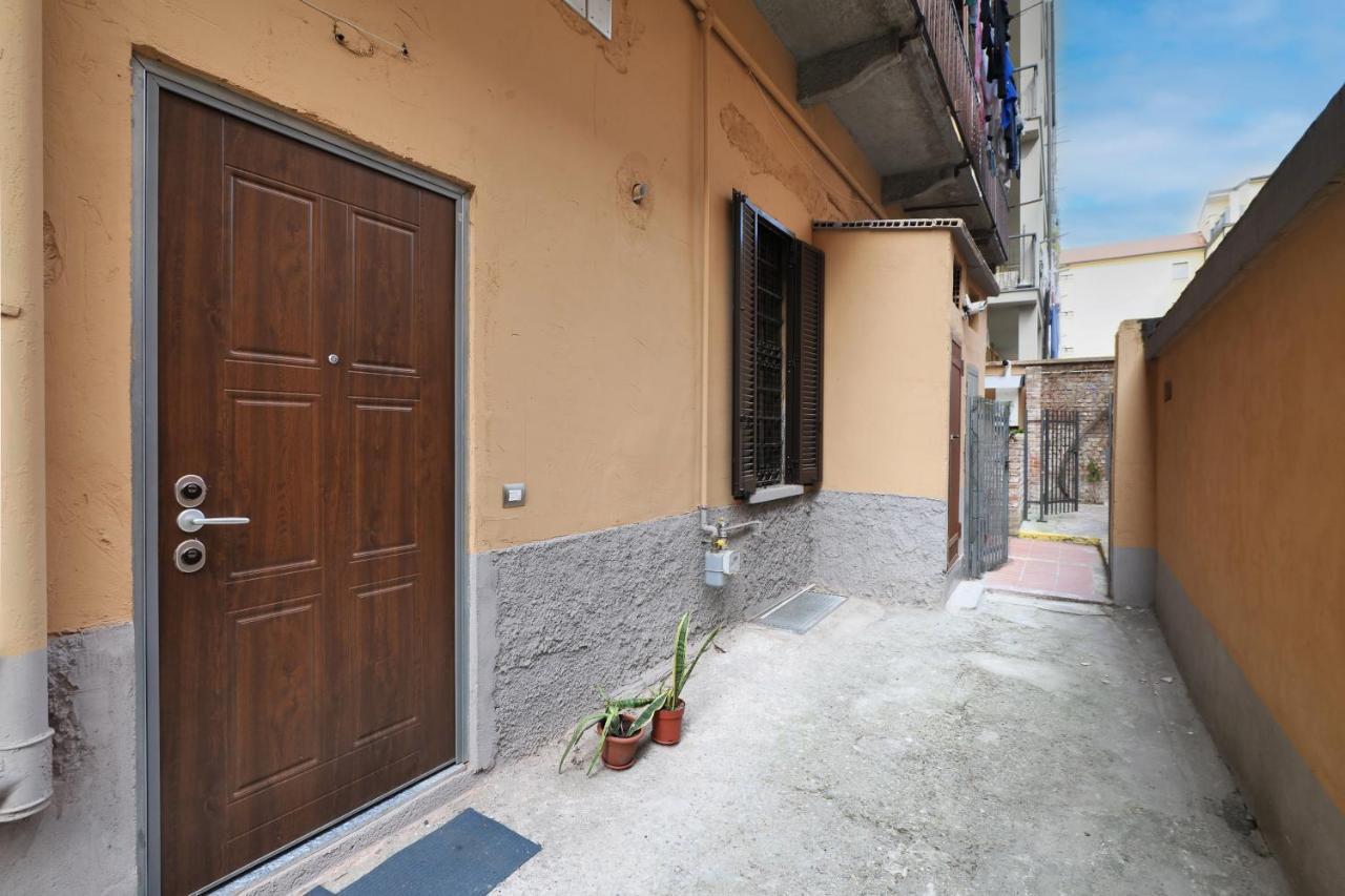 Ferienwohnung Primopiano - Bonghi A Mailand Exterior foto